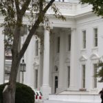Suspect shot near White House, in custody